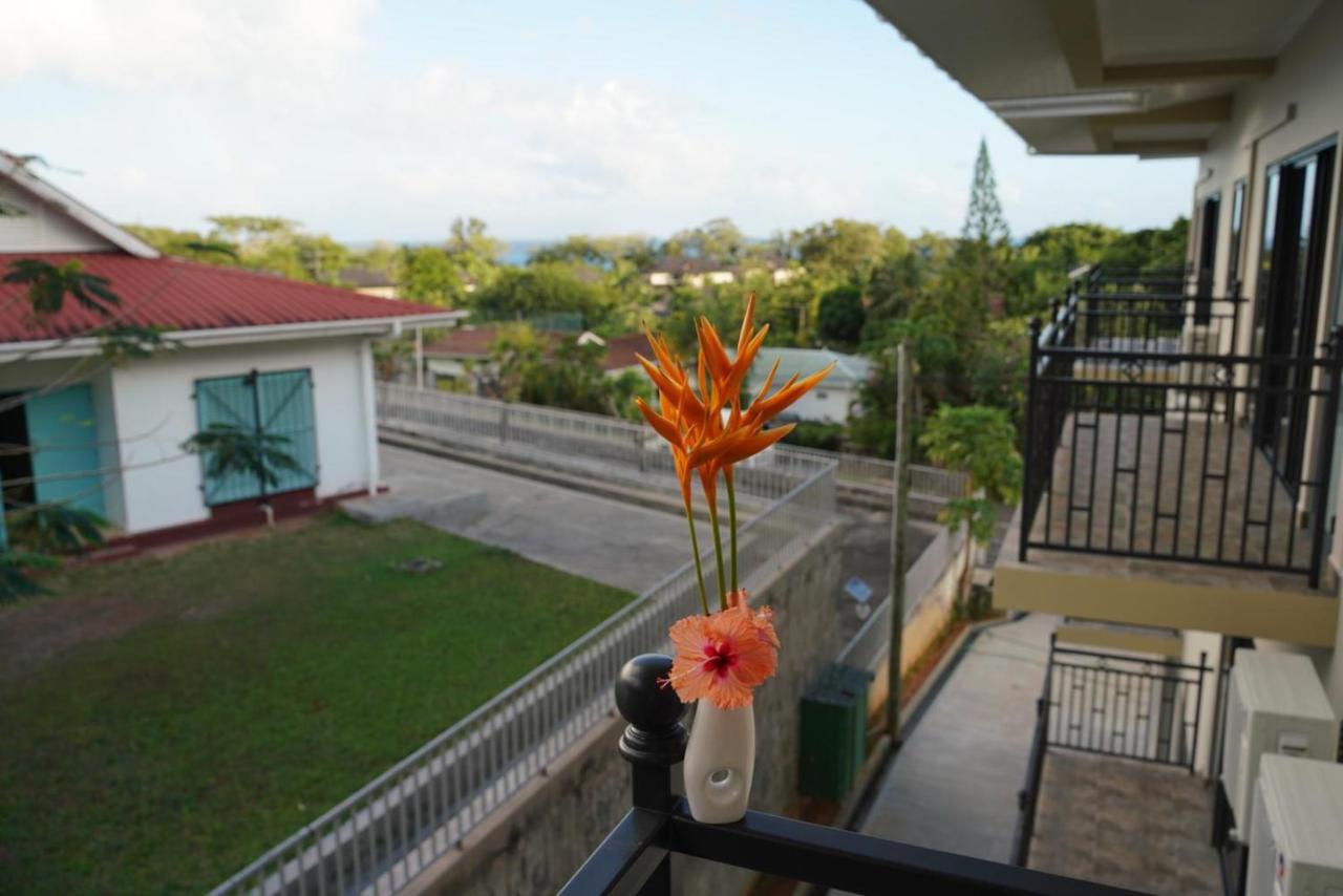 B Holiday Apartments Beau Vallon  Exterior photo