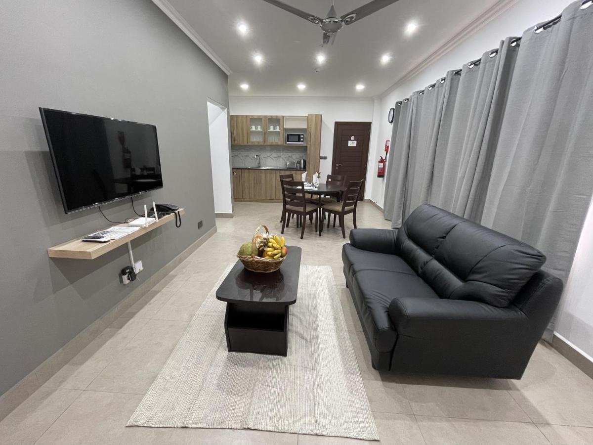 B Holiday Apartments Beau Vallon  Exterior photo