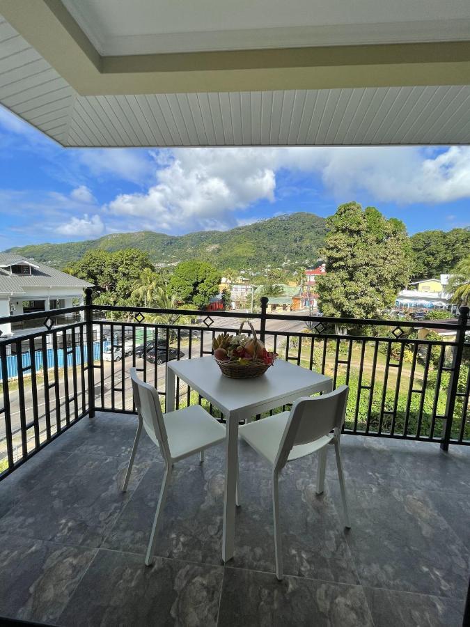 B Holiday Apartments Beau Vallon  Exterior photo